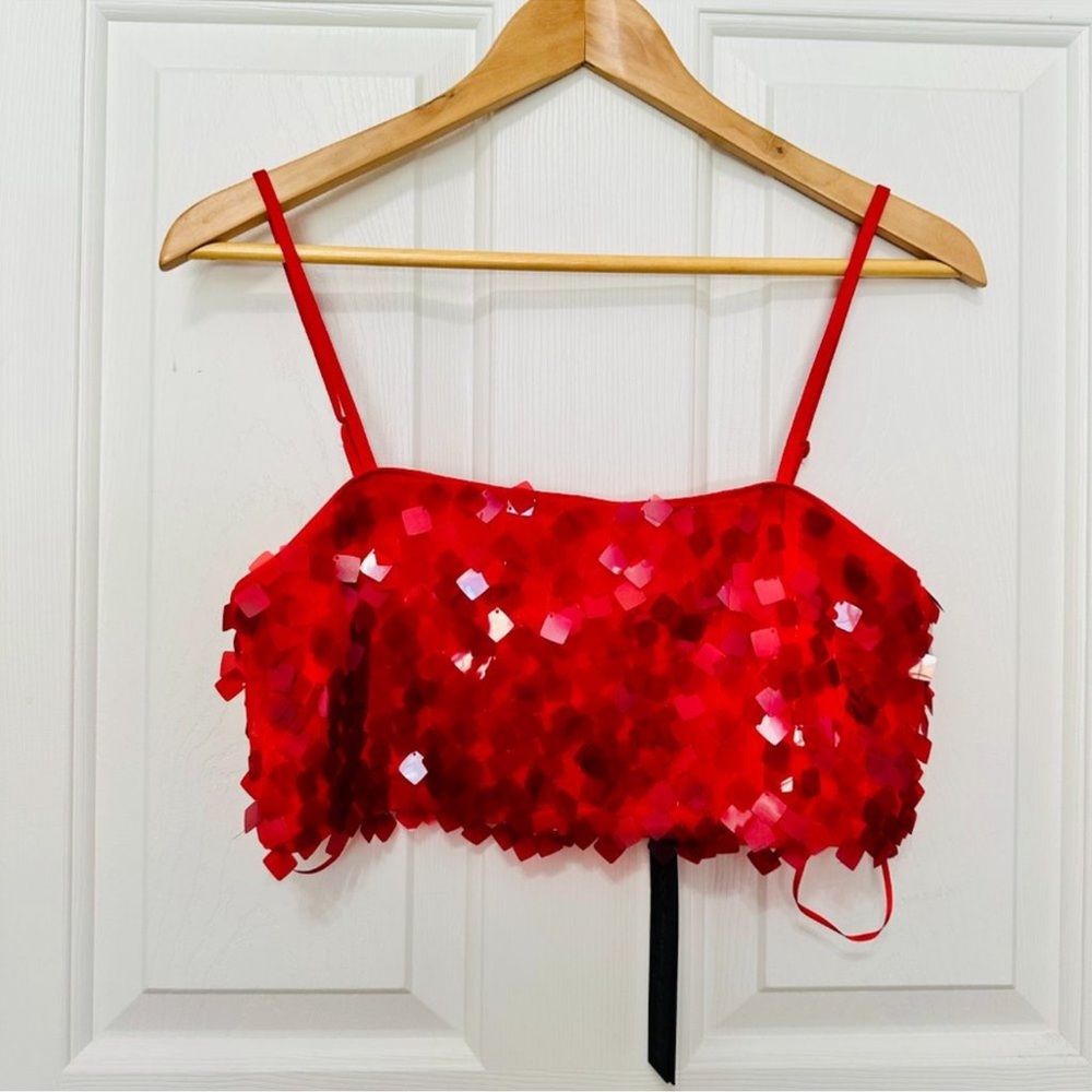 HOUSE OF HARLOW 1960 EMBELLISHED CROPPED TOP AND LONG PENCIL SKIRT SET RED - Picture 2 of 4